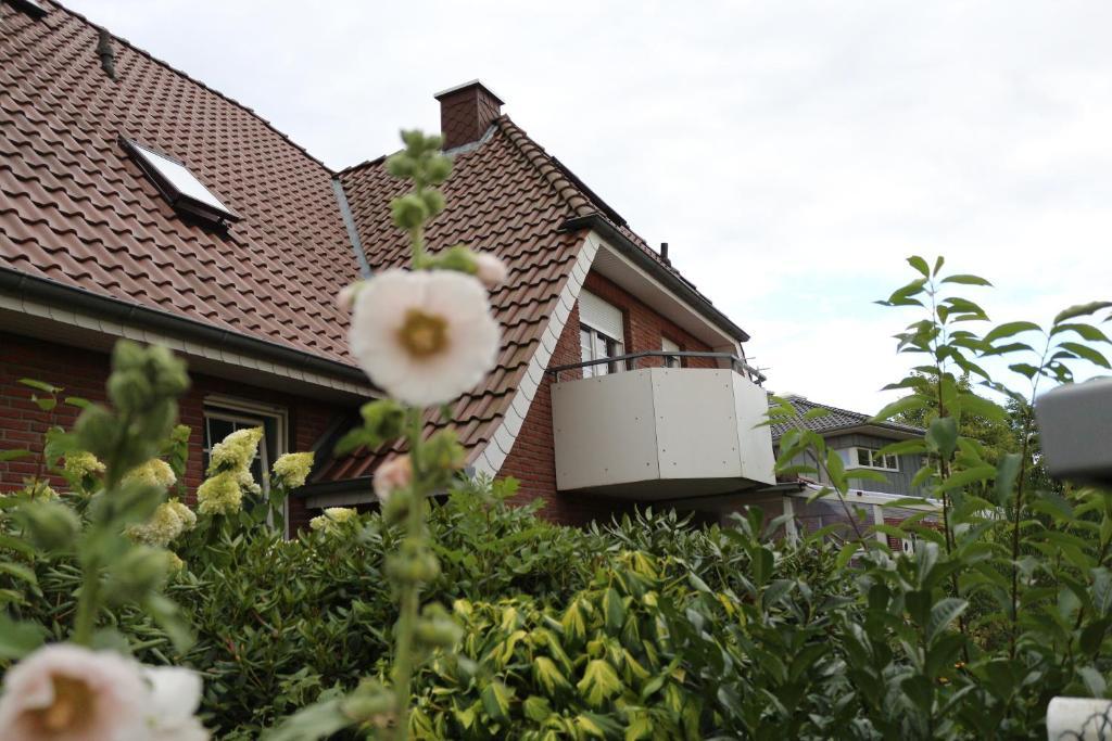Pension Blumen-Villa Schneverdingen Exterior foto